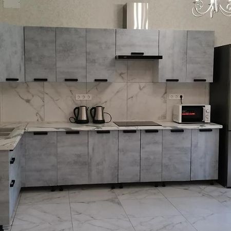 Hotel Гостевой Дом Атакар Gagra Exteriér fotografie