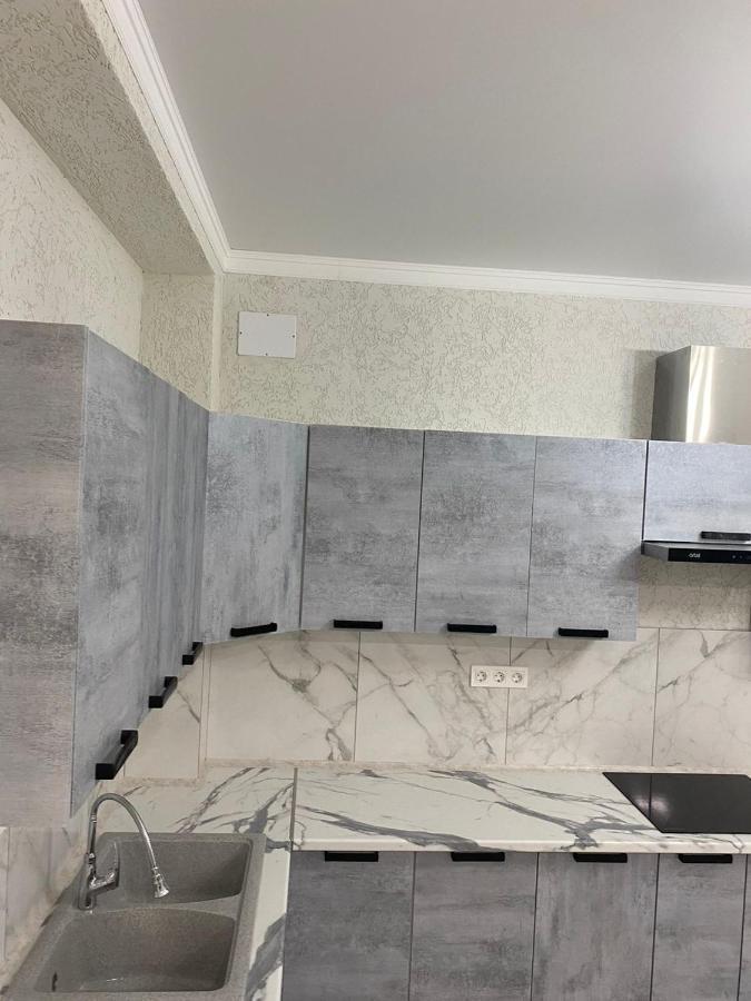 Hotel Гостевой Дом Атакар Gagra Exteriér fotografie