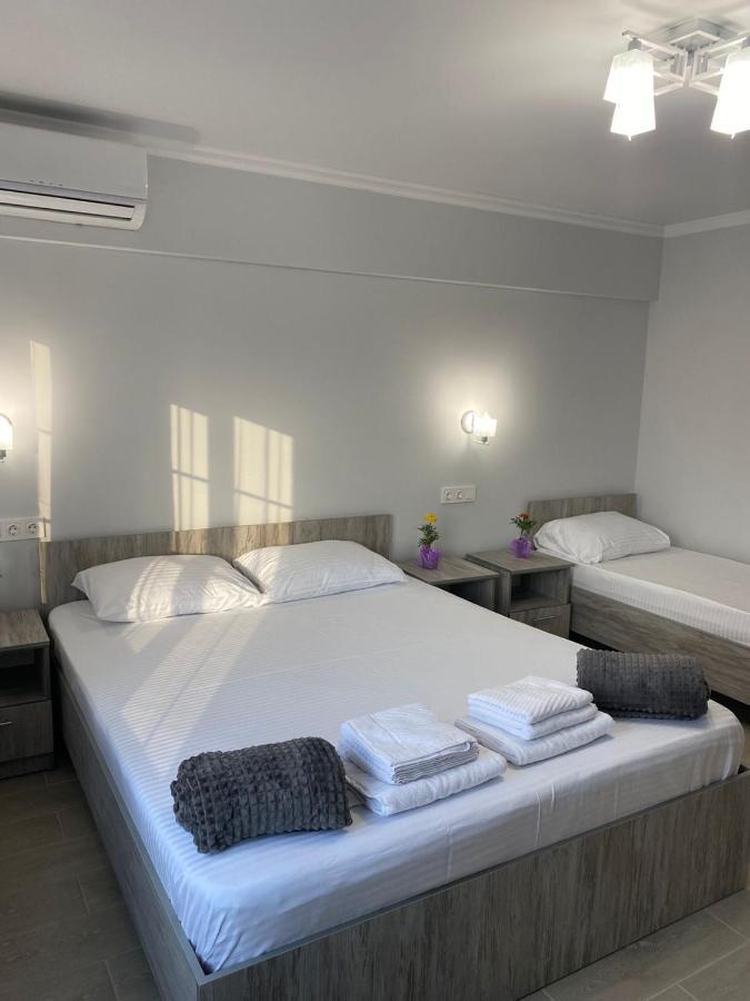 Hotel Гостевой Дом Атакар Gagra Exteriér fotografie
