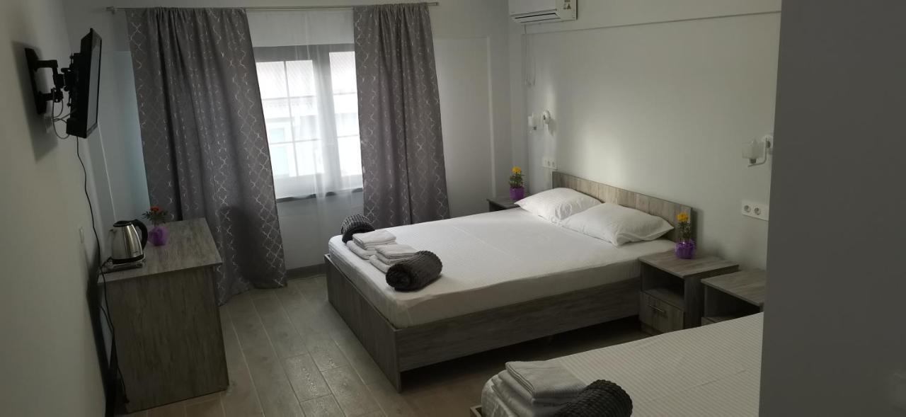 Hotel Гостевой Дом Атакар Gagra Exteriér fotografie