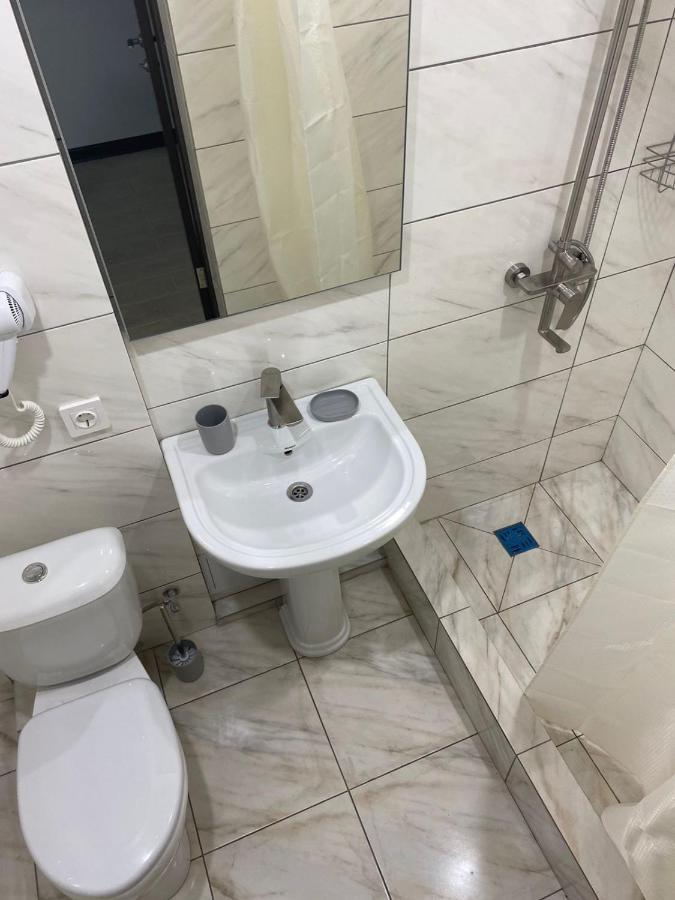 Hotel Гостевой Дом Атакар Gagra Exteriér fotografie